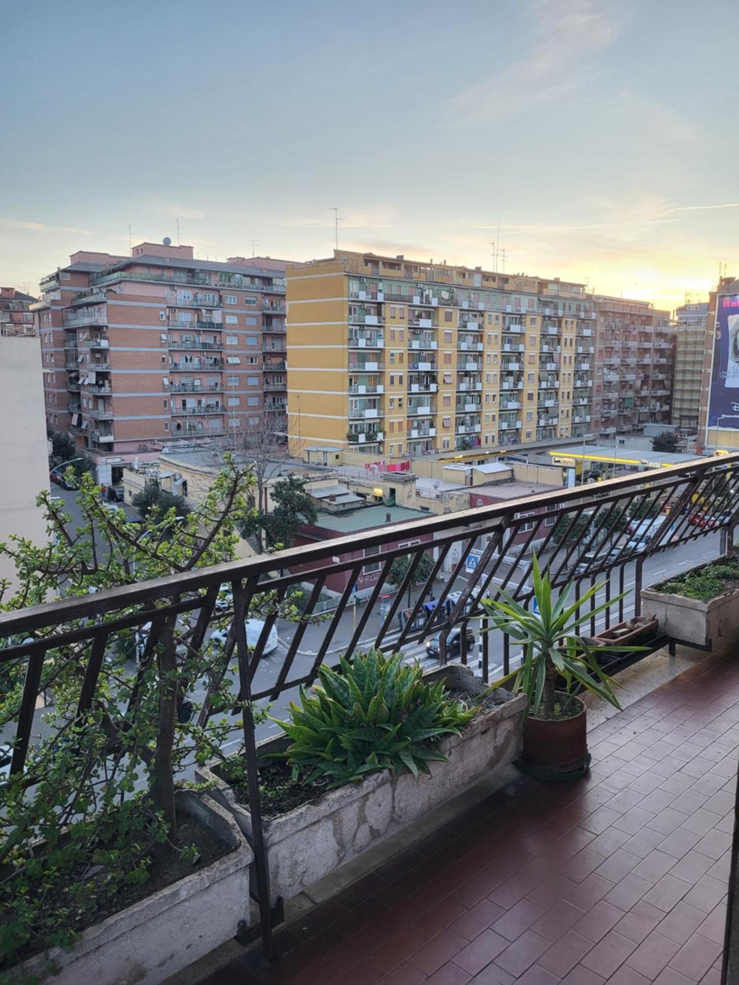 Home Sweet Home Tiburtina Station Рим Екстериор снимка