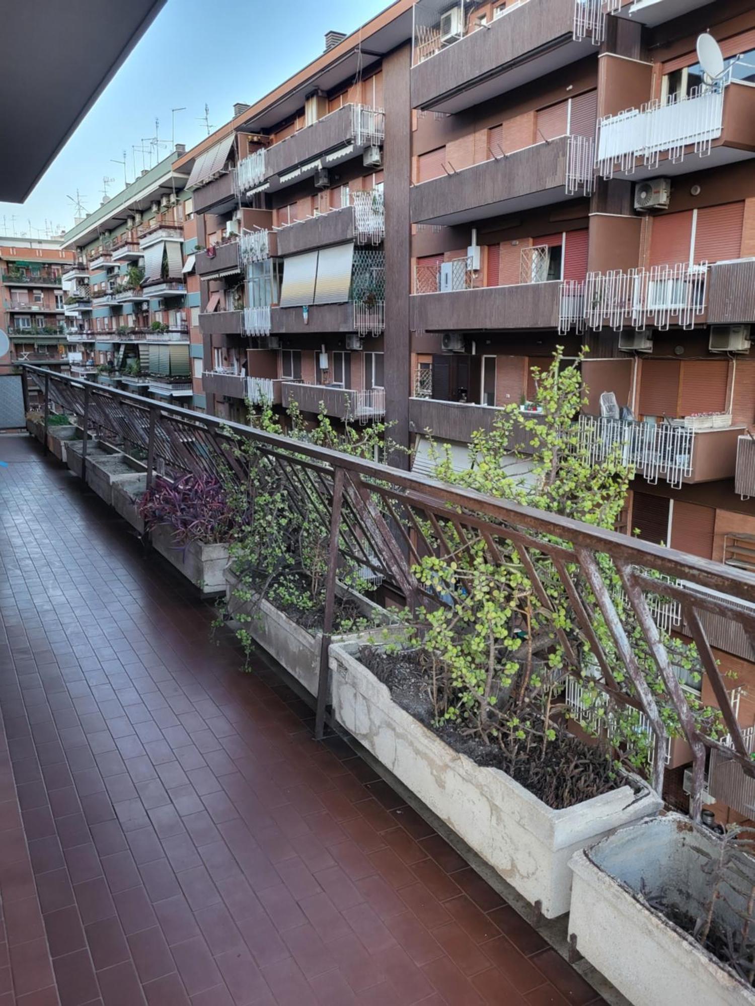 Home Sweet Home Tiburtina Station Рим Екстериор снимка