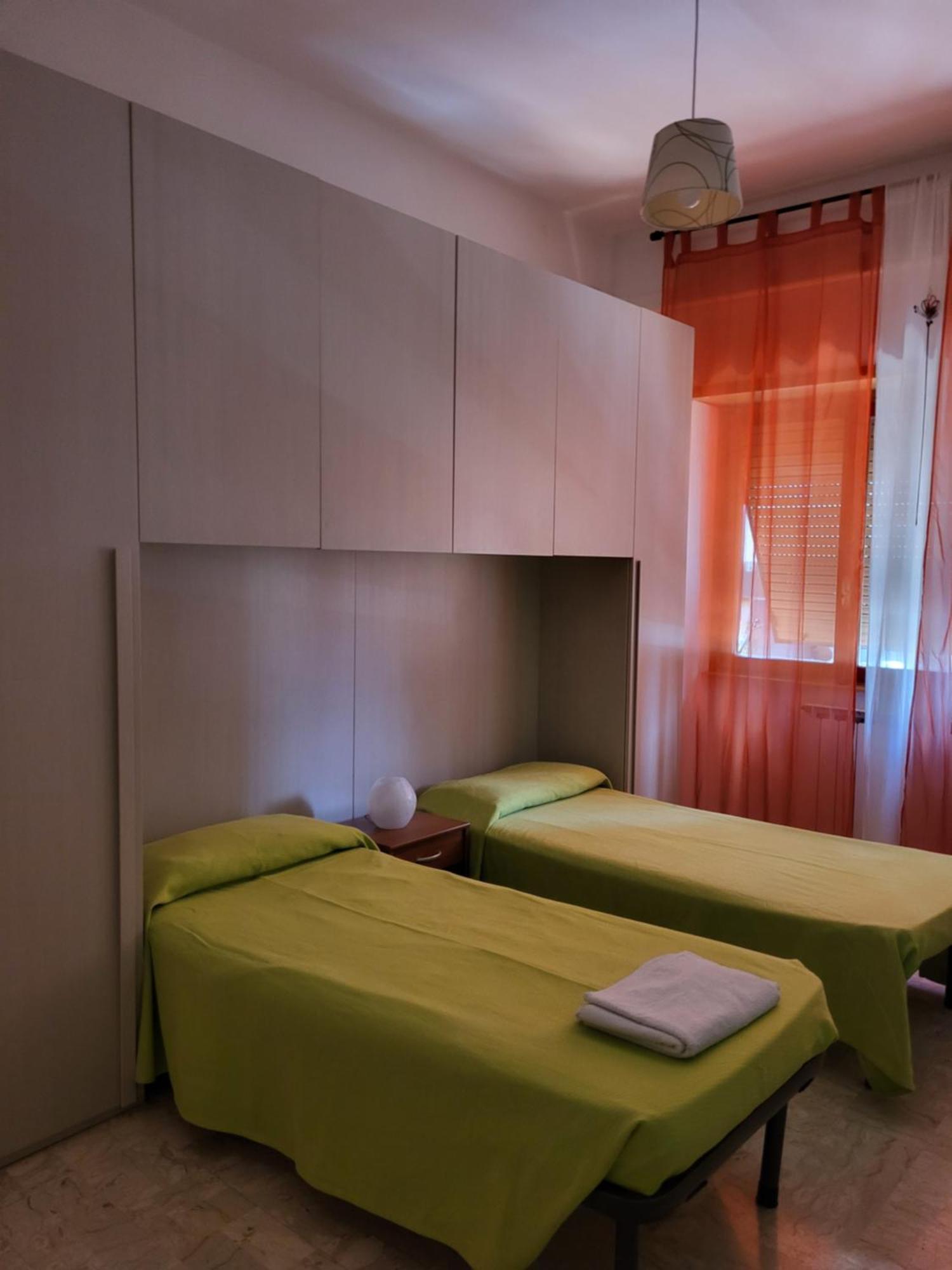 Home Sweet Home Tiburtina Station Рим Екстериор снимка
